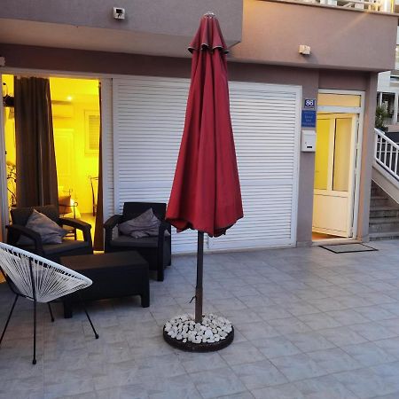 Nessa & Meli Apartamento Makarska Exterior foto