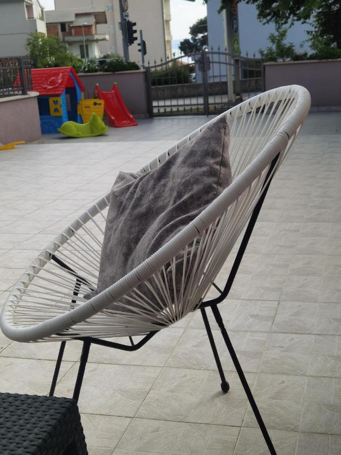Nessa & Meli Apartamento Makarska Exterior foto