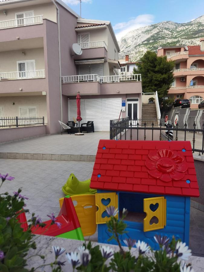 Nessa & Meli Apartamento Makarska Exterior foto