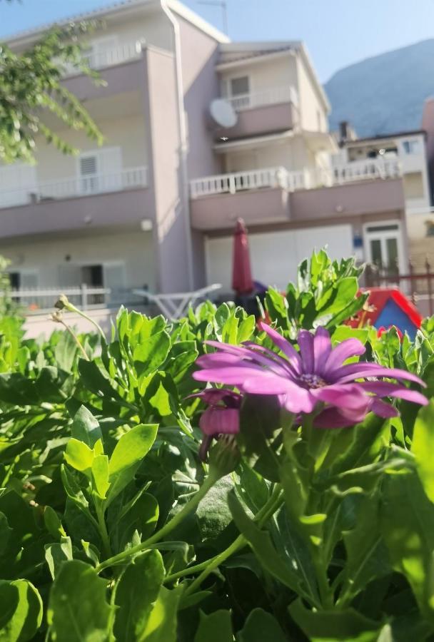 Nessa & Meli Apartamento Makarska Exterior foto